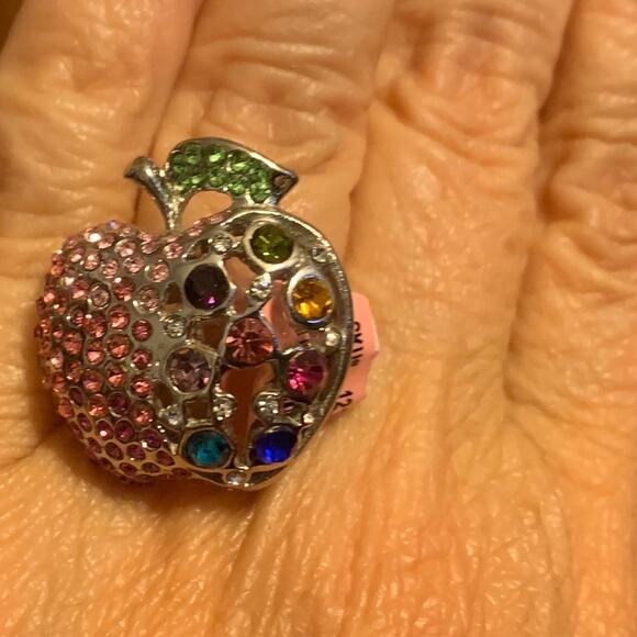 Fun apple ring, multi color Austrian crystals - Picture 2 of 2